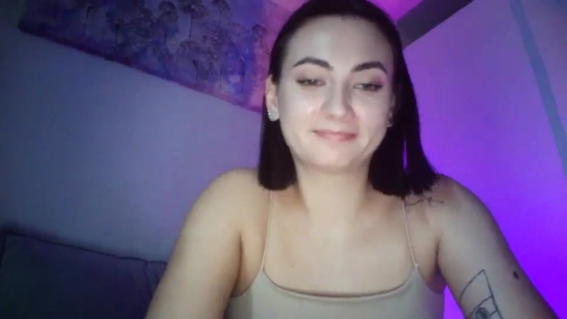 Gallery image thumbnail from mrs_lolly's myfreecams stream on, 12/27/2023, 12:08 image 2 of 20