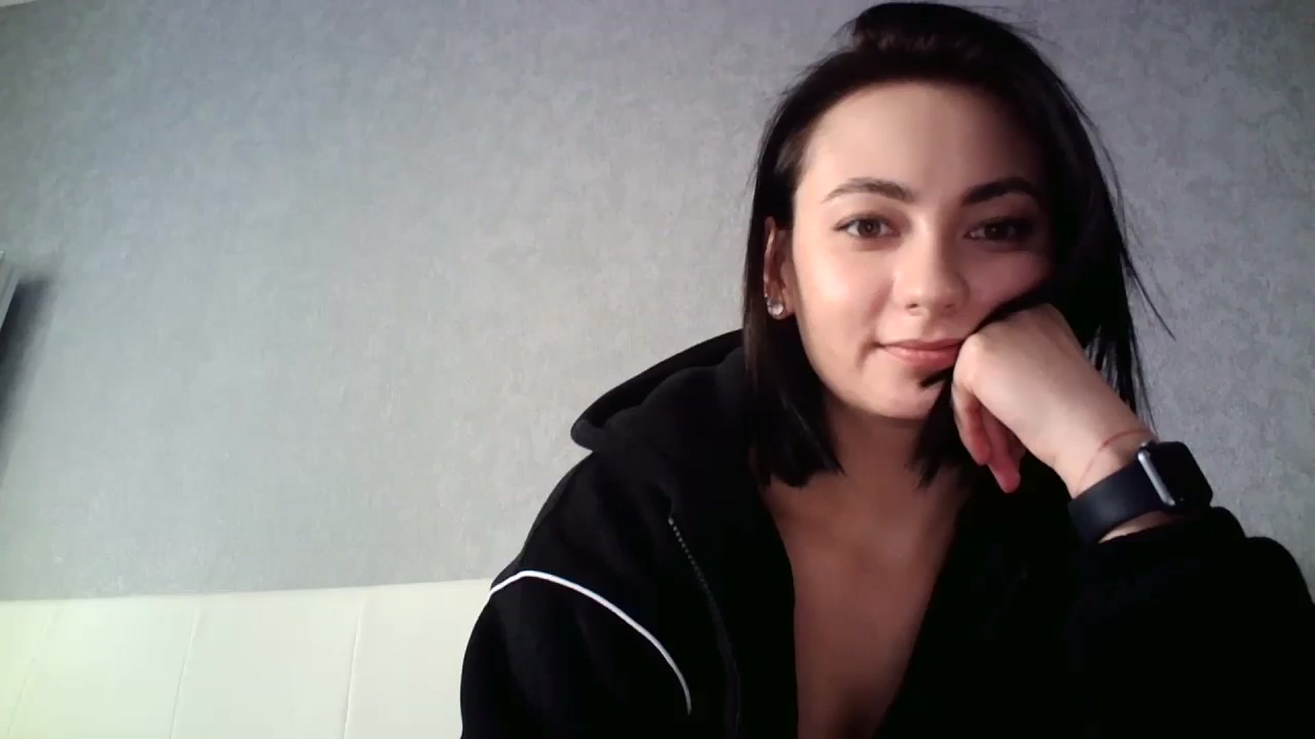 Gallery image thumbnail from mrs_lolly's myfreecams stream on, 01/17/2024, 11:40 image 13 of 20