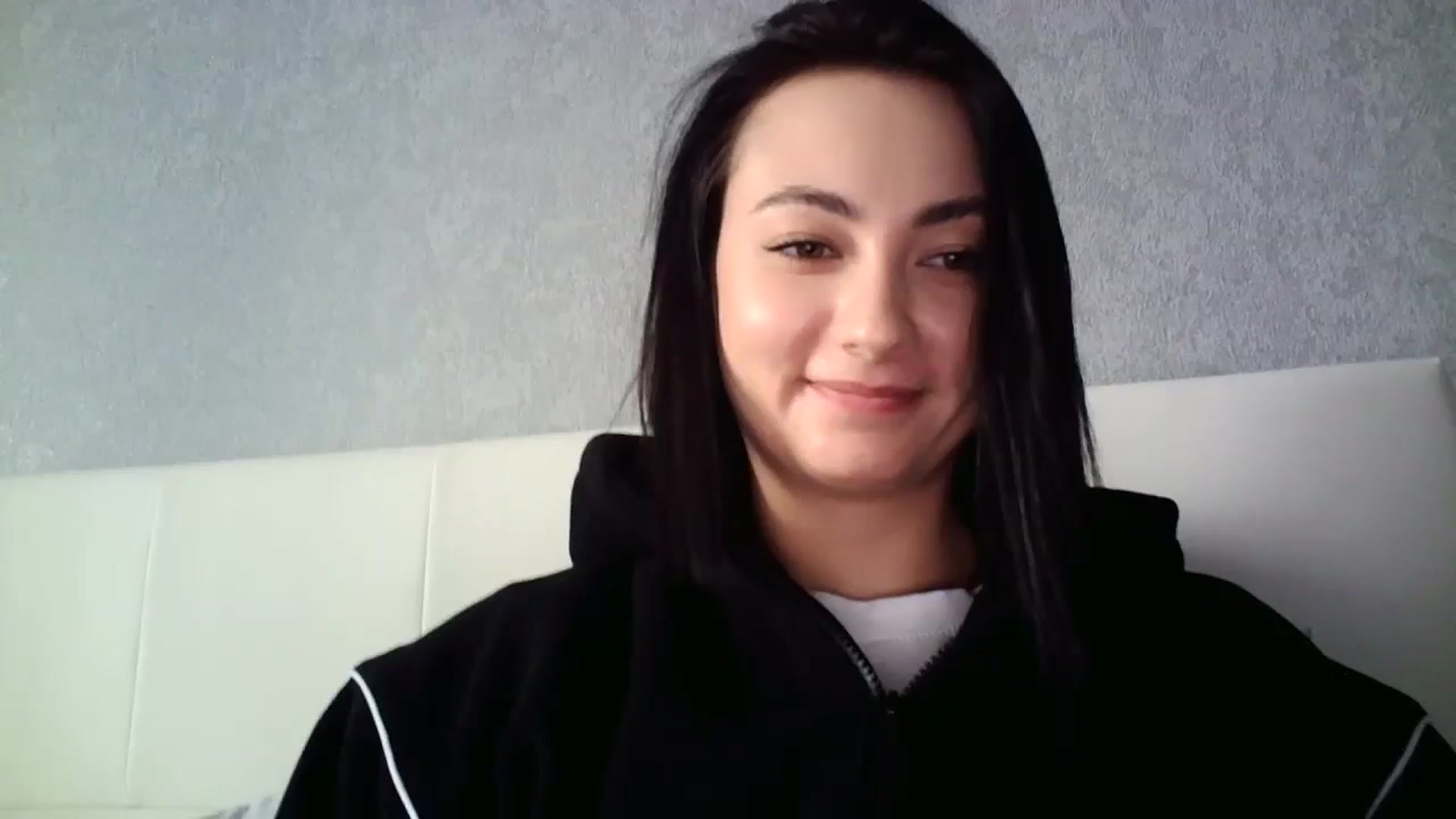 Gallery image thumbnail from mrs_lolly's myfreecams stream on, 01/17/2024, 11:40 image 1 of 20