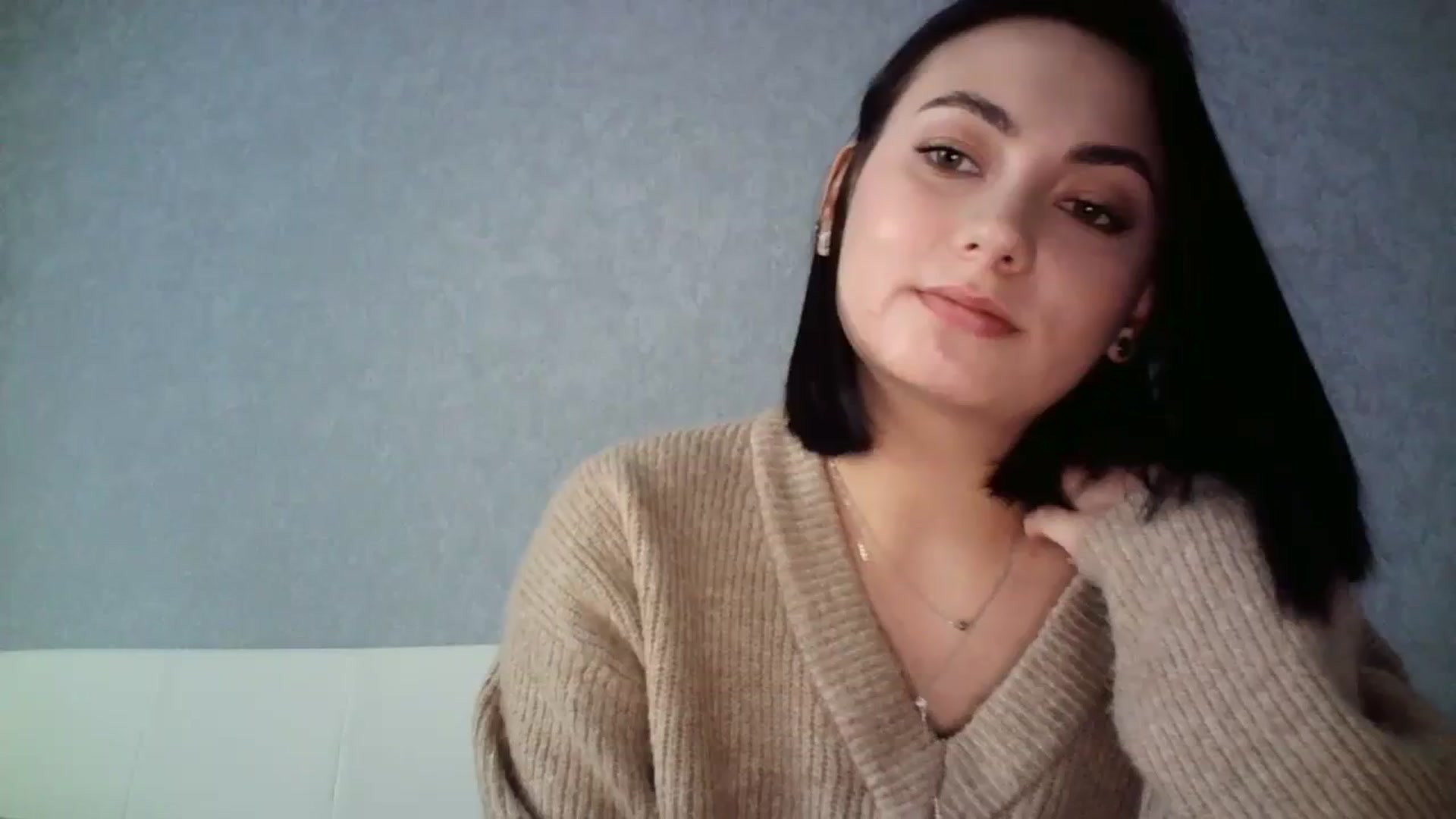 Gallery image thumbnail from mrs_lolly's myfreecams stream on, 01/22/2024, 10:51 image 3 of 20