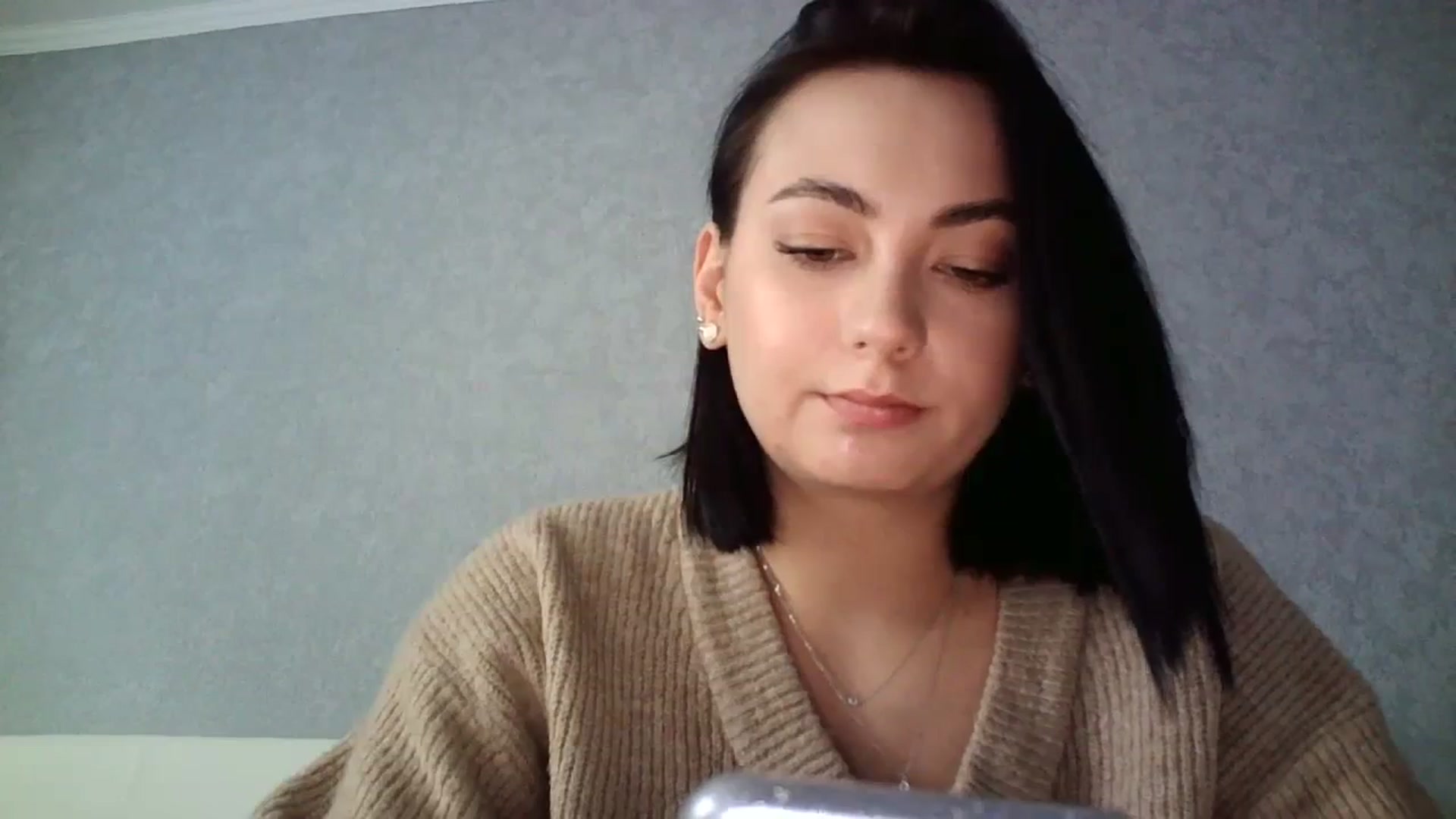 Gallery image thumbnail from mrs_lolly's myfreecams stream on, 01/22/2024, 10:51 image 16 of 20