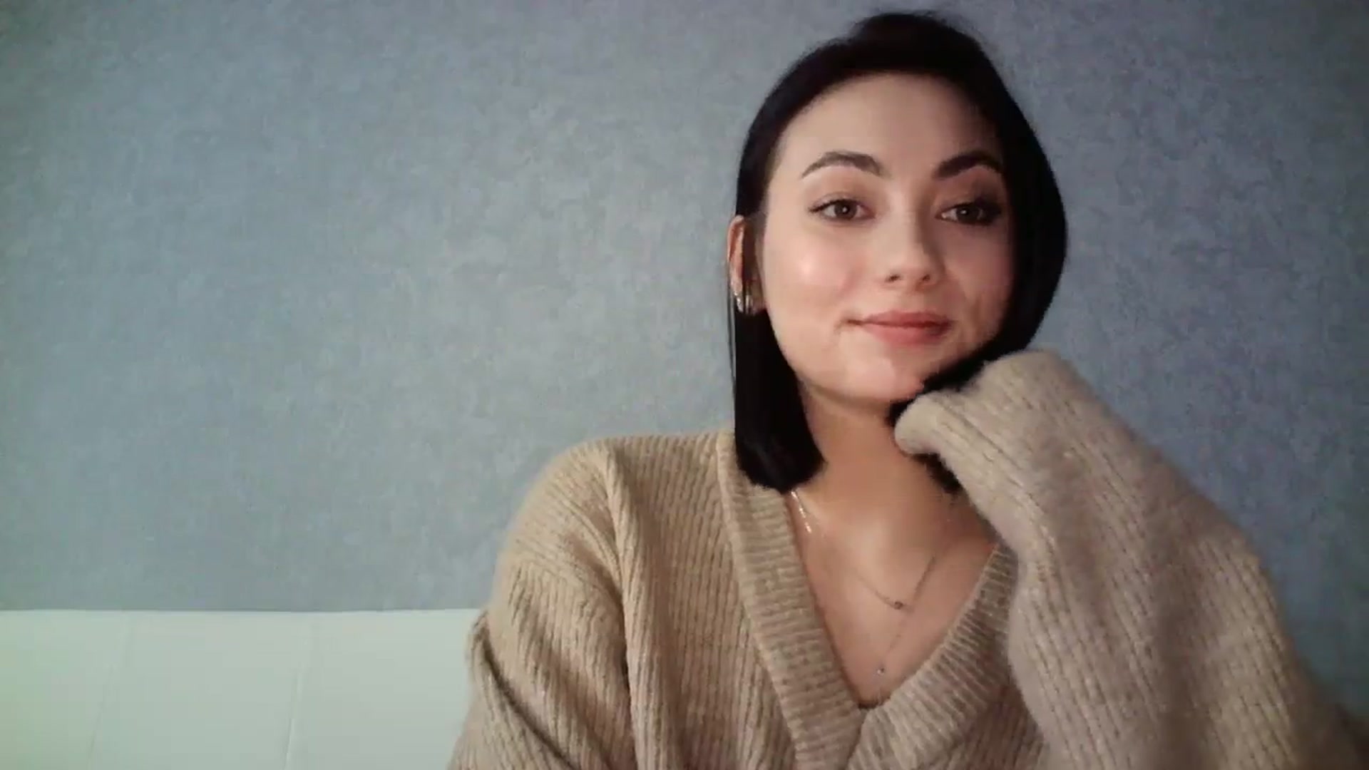 Gallery image thumbnail from mrs_lolly's myfreecams stream on, 01/22/2024, 10:51 image 8 of 20