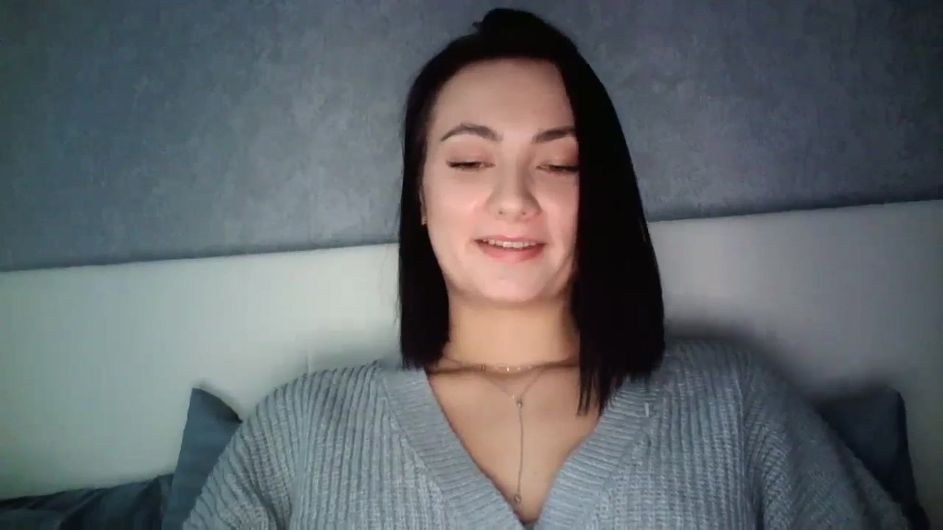 Gallery image thumbnail from mrs_lolly's myfreecams stream on, 01/24/2024, 12:23 image 14 of 20