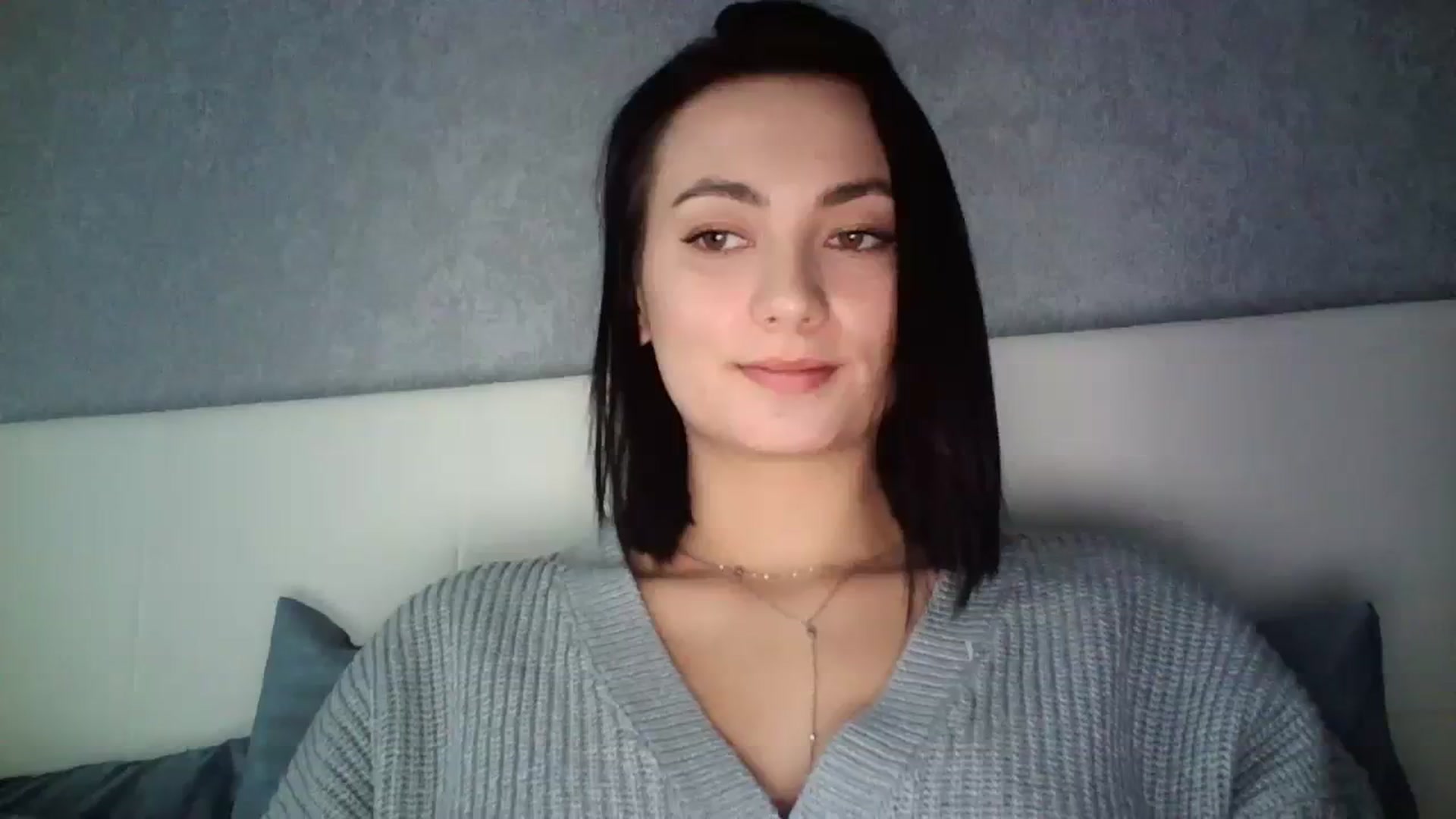 Gallery image thumbnail from mrs_lolly's myfreecams stream on, 01/24/2024, 12:23 image 10 of 20