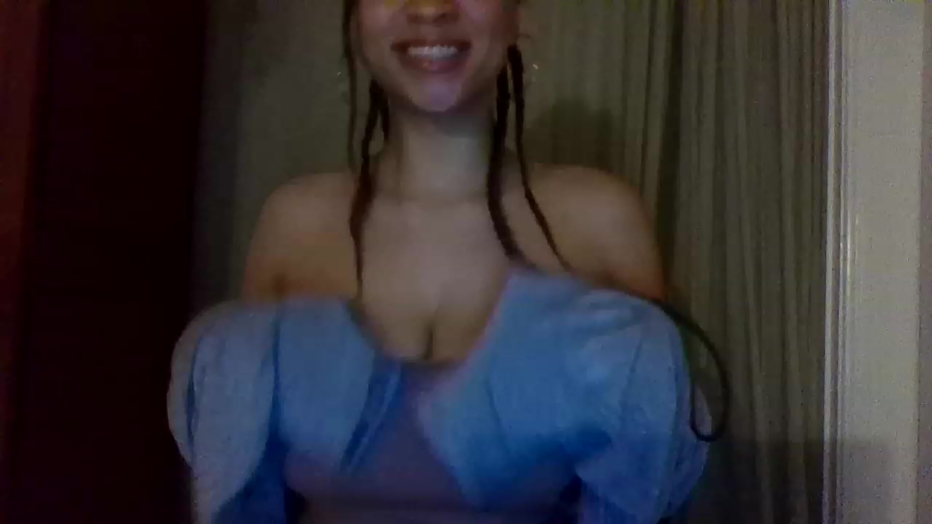 Gallery image thumbnail from msfrenchy's myfreecams stream on, 04/10/2023, 15:37 image 1 of 20