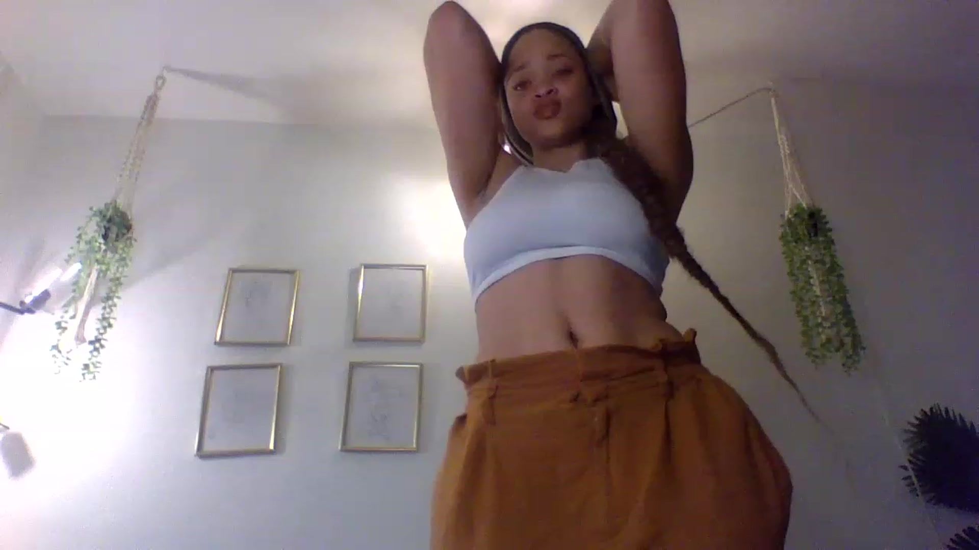 Gallery image thumbnail from msfrenchy's myfreecams stream on, 05/30/2023, 22:12 image 11 of 20