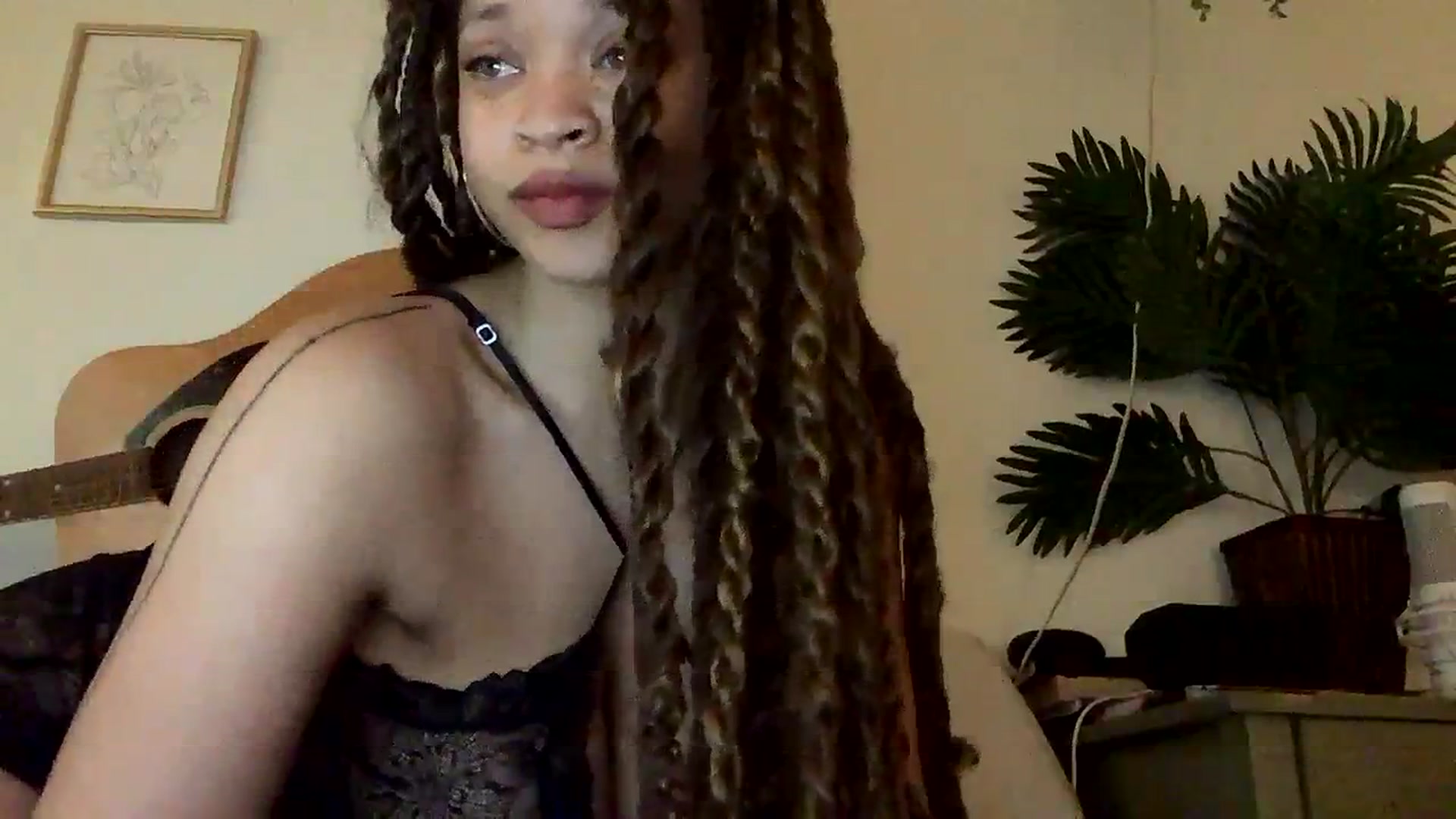Gallery image thumbnail from msfrenchy's myfreecams stream on, 12/24/2023, 19:16 image 2 of 20