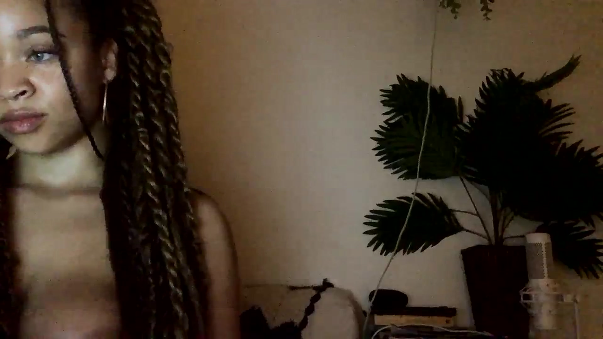 Gallery image thumbnail from msfrenchy's myfreecams stream on, 12/29/2023, 01:50 image 19 of 20