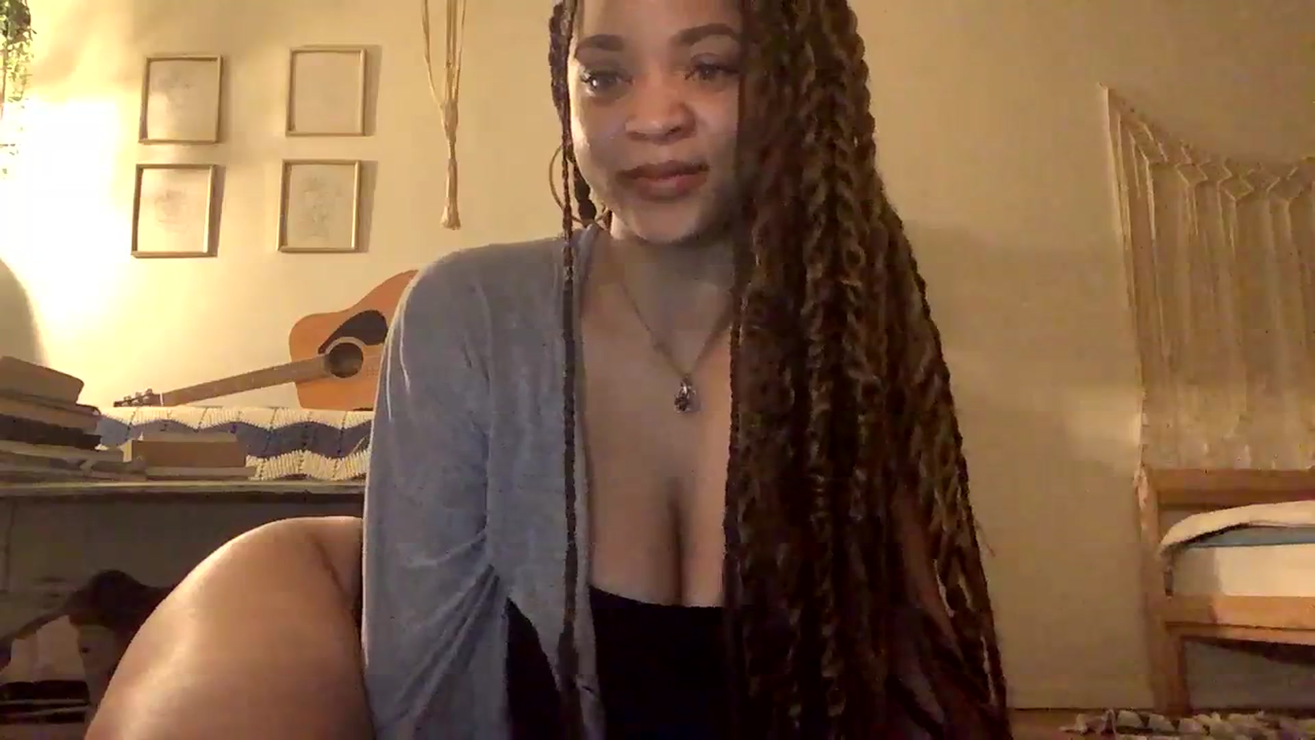 Gallery image thumbnail from msfrenchy's myfreecams stream on, 01/16/2024, 15:34 image 13 of 20
