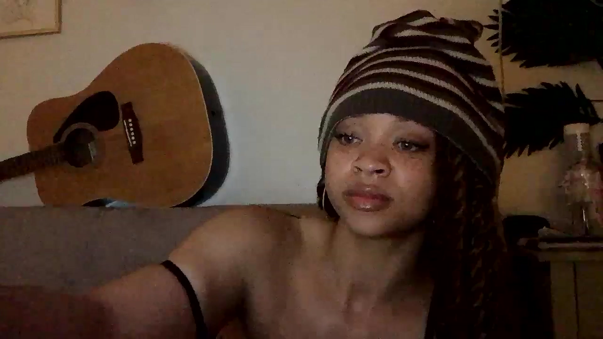 Gallery image thumbnail from msfrenchy's myfreecams stream on, 01/31/2024, 03:43 image 15 of 20