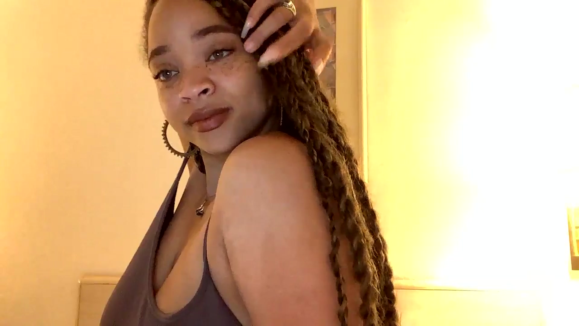 Gallery image thumbnail from msfrenchy's myfreecams stream on, 04/26/2024, 13:51 image 2 of 20