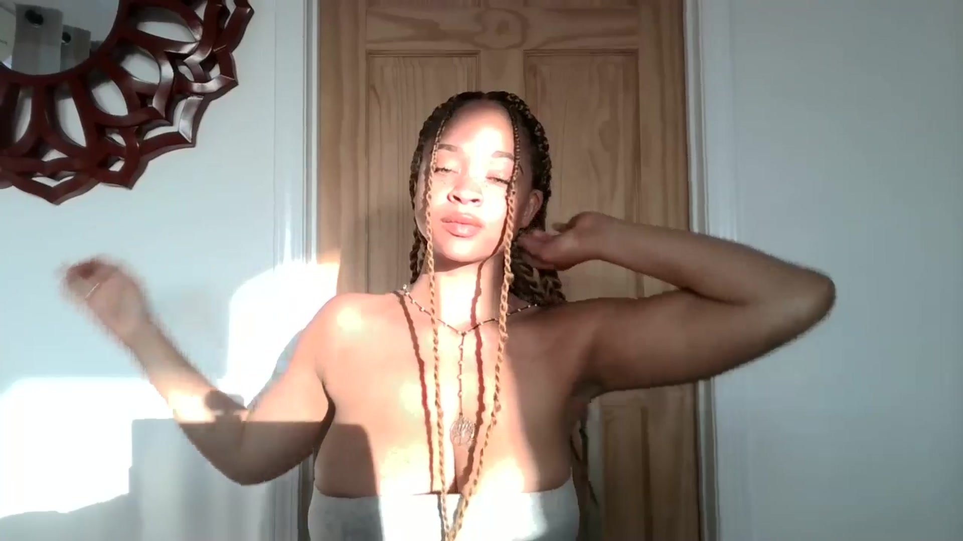 Gallery image thumbnail from msfrenchy's myfreecams stream on, 07/21/2024, 13:33 image 17 of 20
