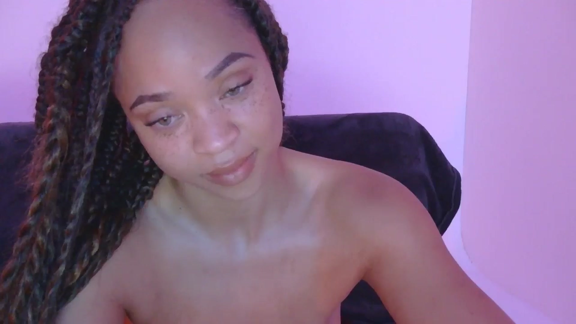 Gallery image thumbnail from msfrenchy's myfreecams stream on, 12/04/2024, 17:46 image 10 of 20