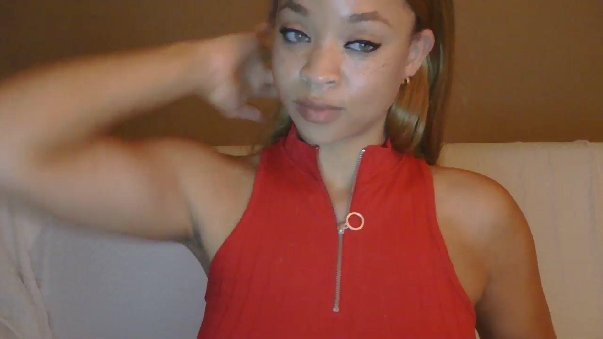 Gallery image thumbnail from msfrenchy's myfreecams stream on, 03/29/2025, 15:47 image 13 of 20