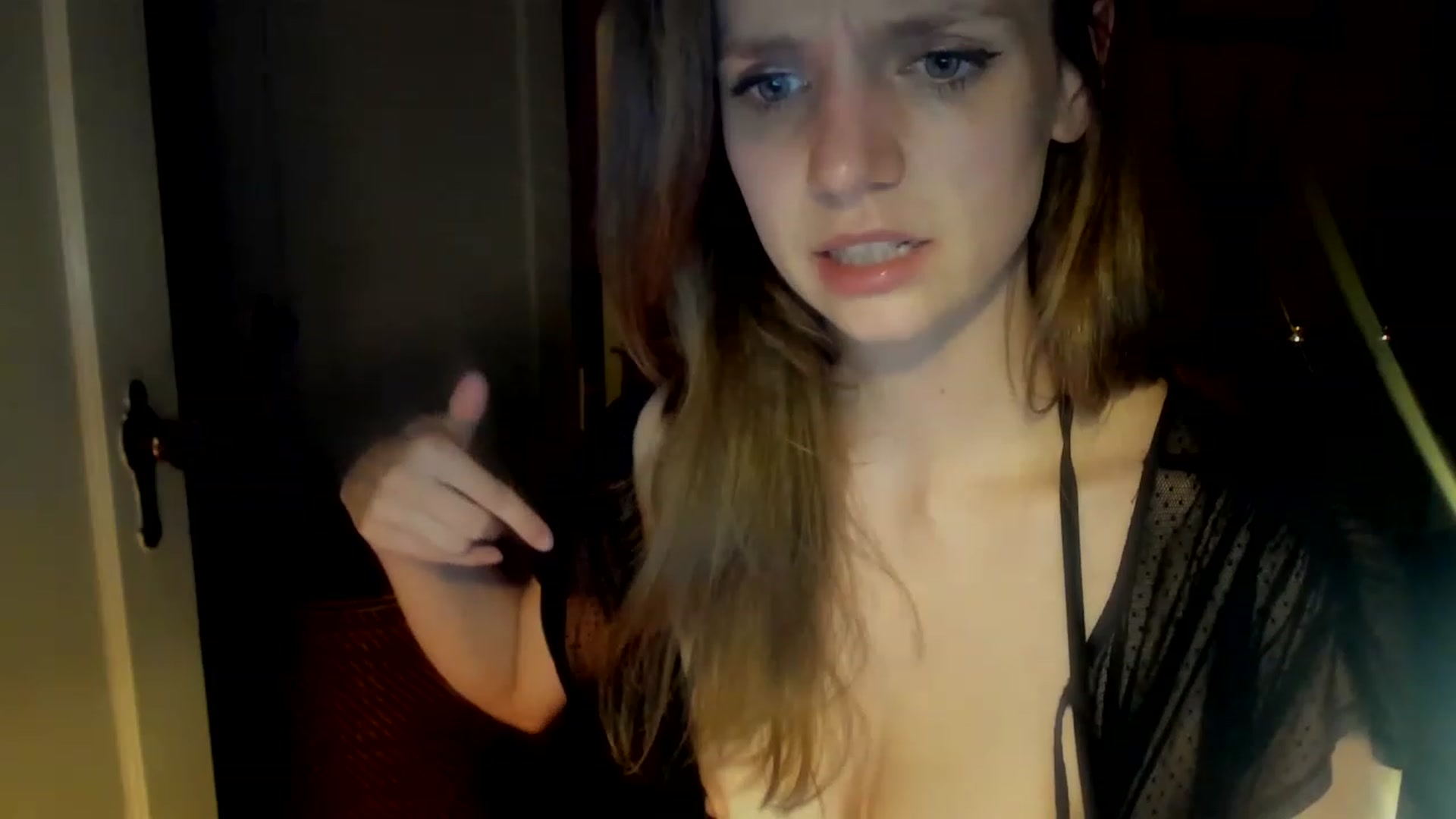 Gallery image thumbnail from muffinmoon's myfreecams stream on, 12/29/2022, 09:26 image 4 of 20