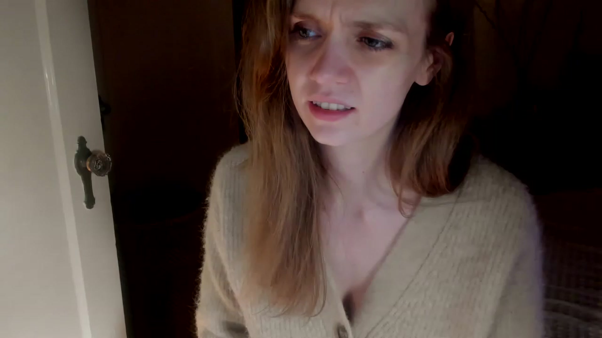Gallery image thumbnail from muffinmoon's myfreecams stream on, 01/06/2023, 07:51 image 6 of 20