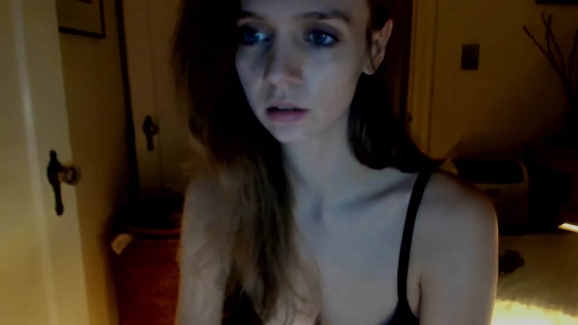 Gallery image thumbnail from muffinmoon's myfreecams stream on, 01/16/2023, 08:02 image 17 of 20