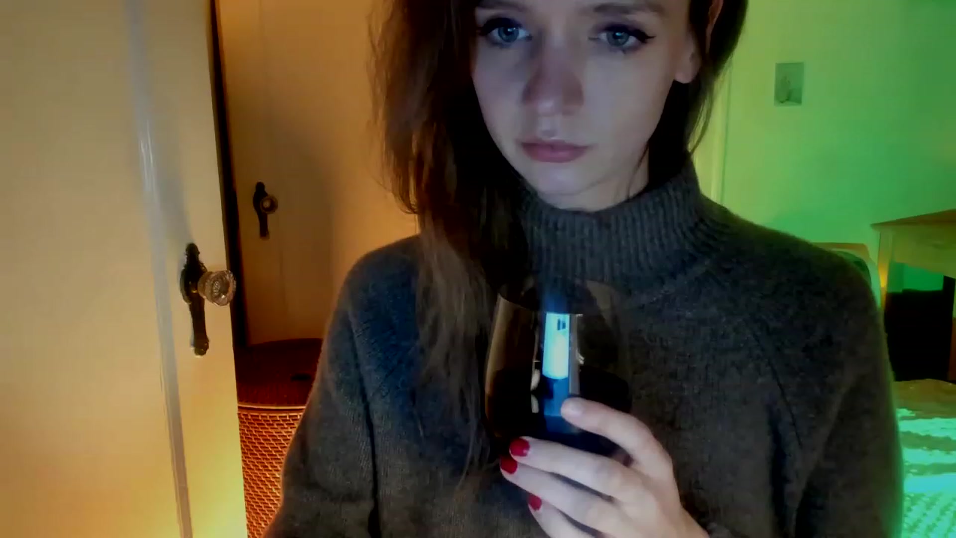Gallery image thumbnail from muffinmoon's myfreecams stream on, 02/01/2023, 08:32 image 3 of 20