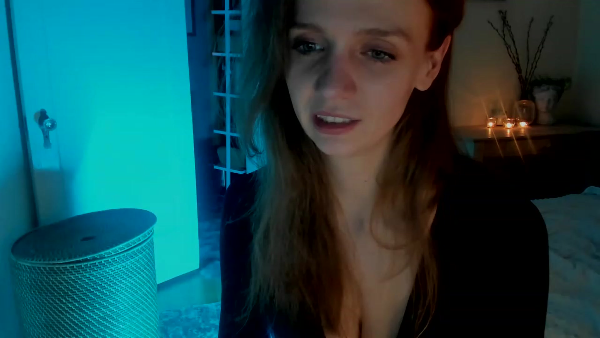 Gallery image thumbnail from muffinmoon's myfreecams stream on, 02/03/2023, 07:40 image 14 of 20
