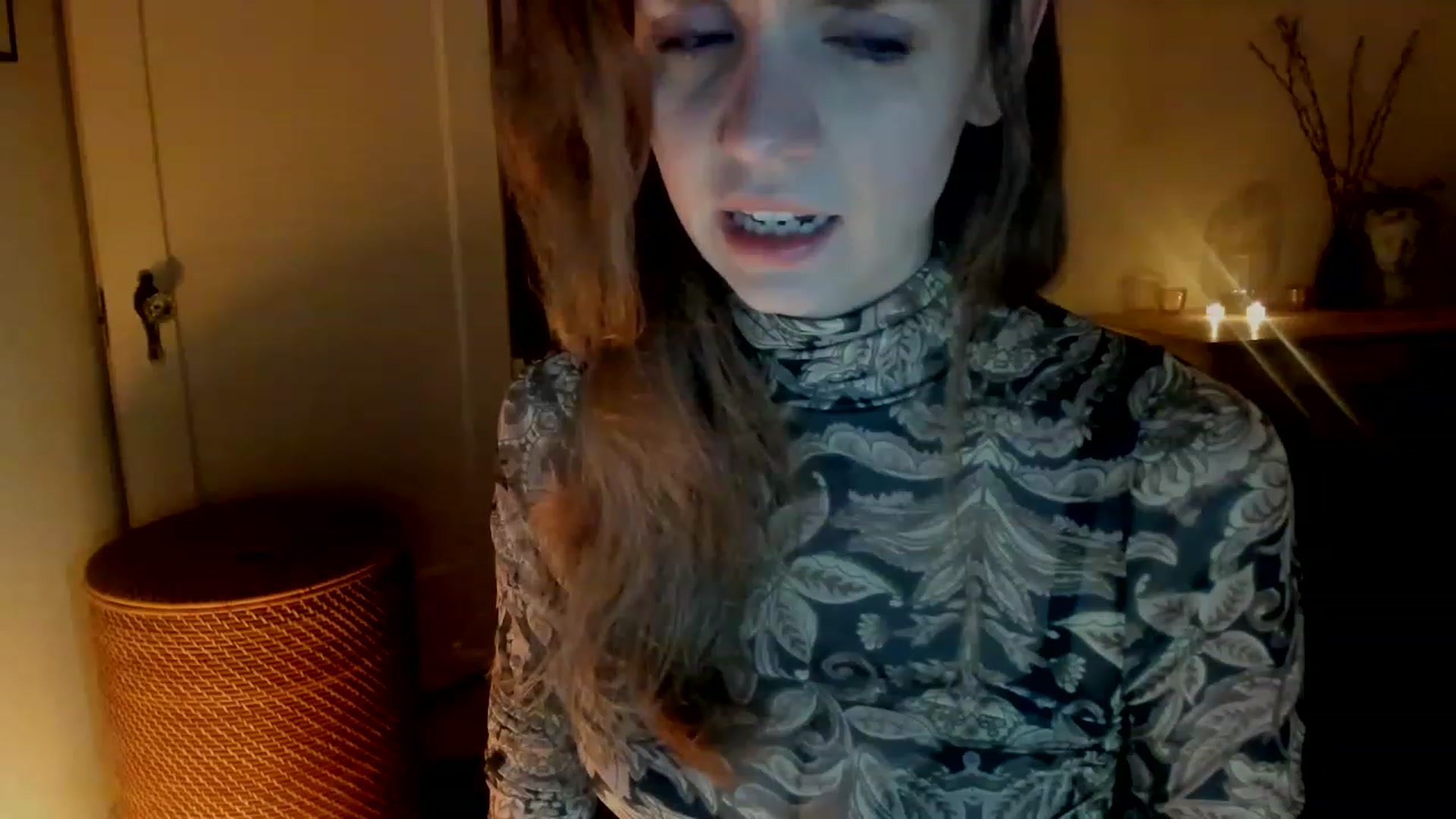 Gallery image thumbnail from muffinmoon's myfreecams stream on, 02/21/2023, 06:48 image 6 of 20