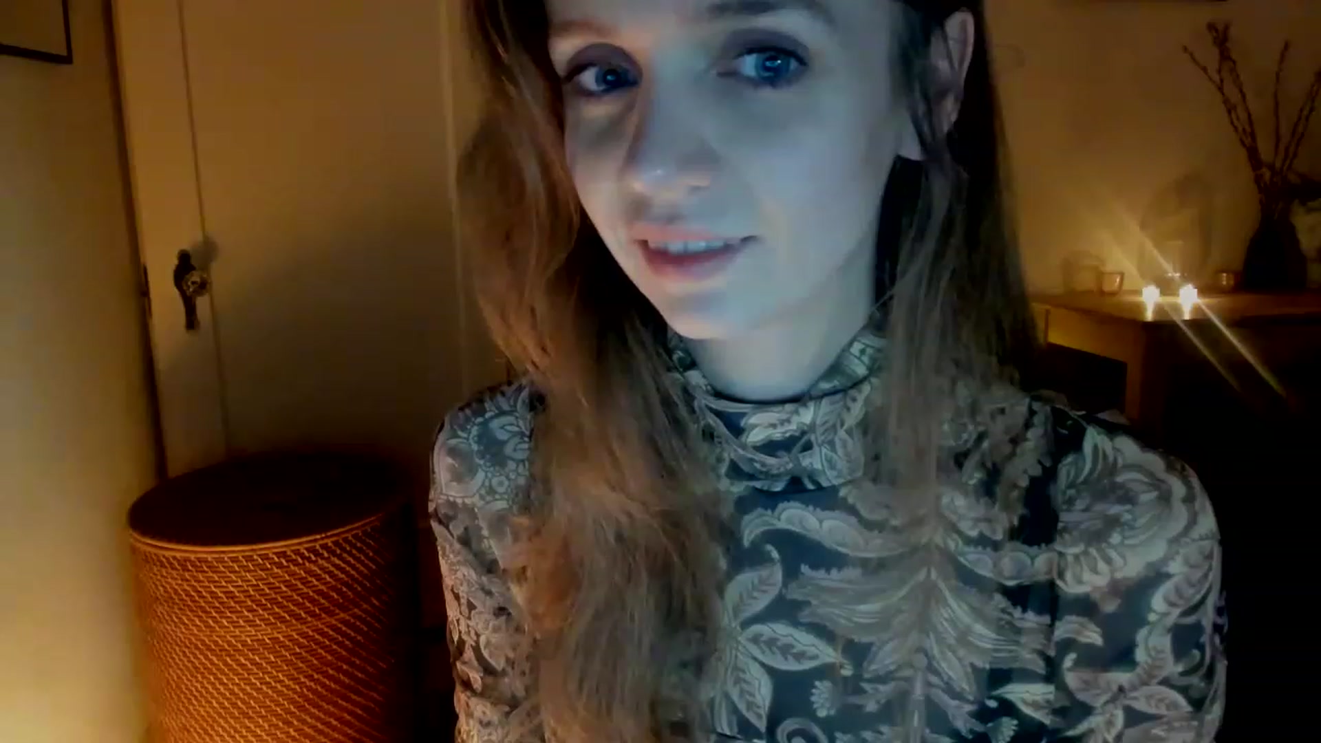 Gallery image thumbnail from muffinmoon's myfreecams stream on, 02/21/2023, 06:48 image 12 of 20