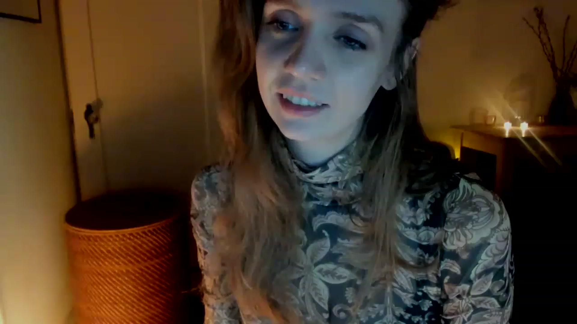 Gallery image thumbnail from muffinmoon's myfreecams stream on, 02/21/2023, 06:48 image 18 of 20