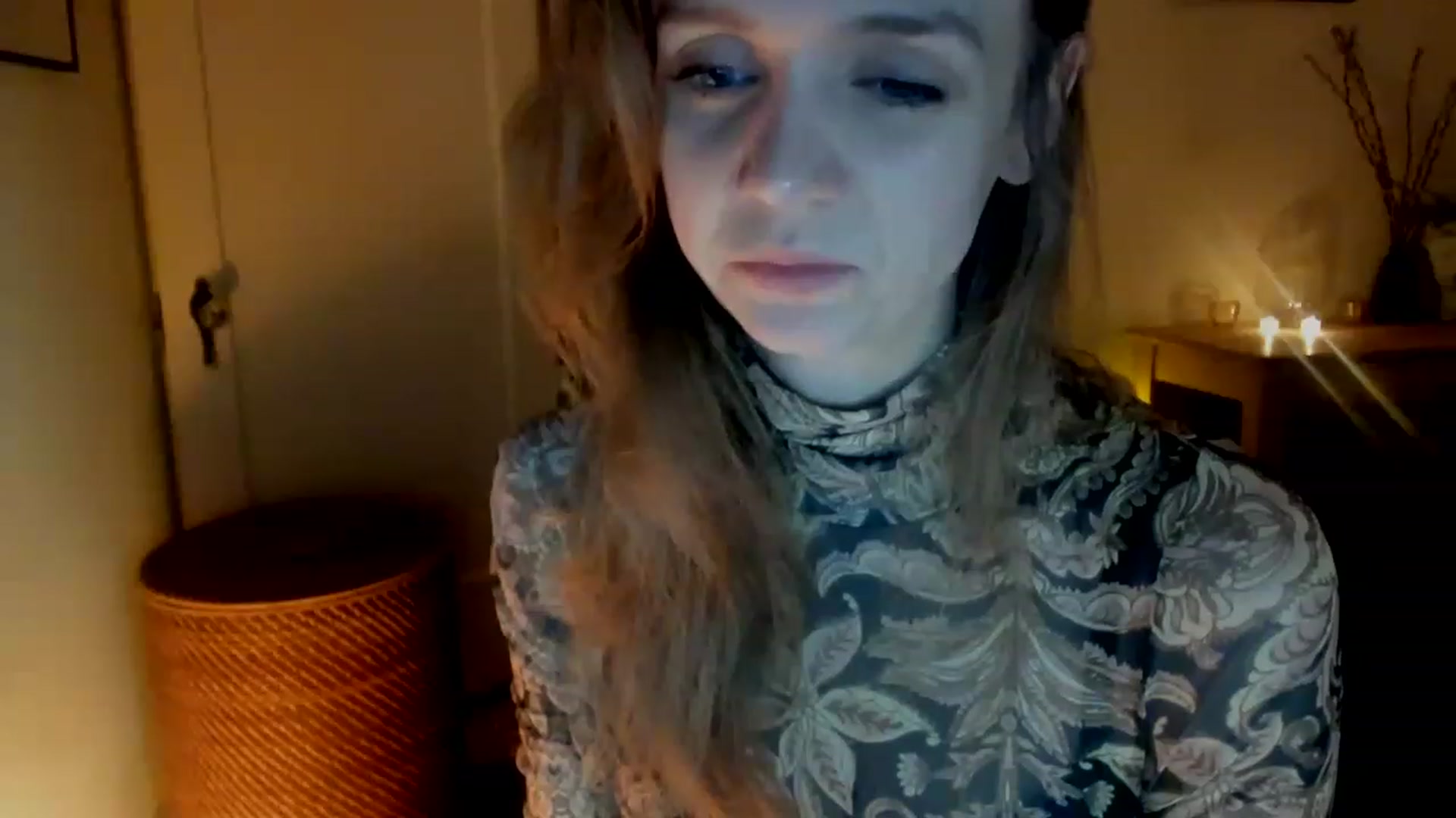 Gallery image thumbnail from muffinmoon's myfreecams stream on, 02/21/2023, 06:48 image 10 of 20
