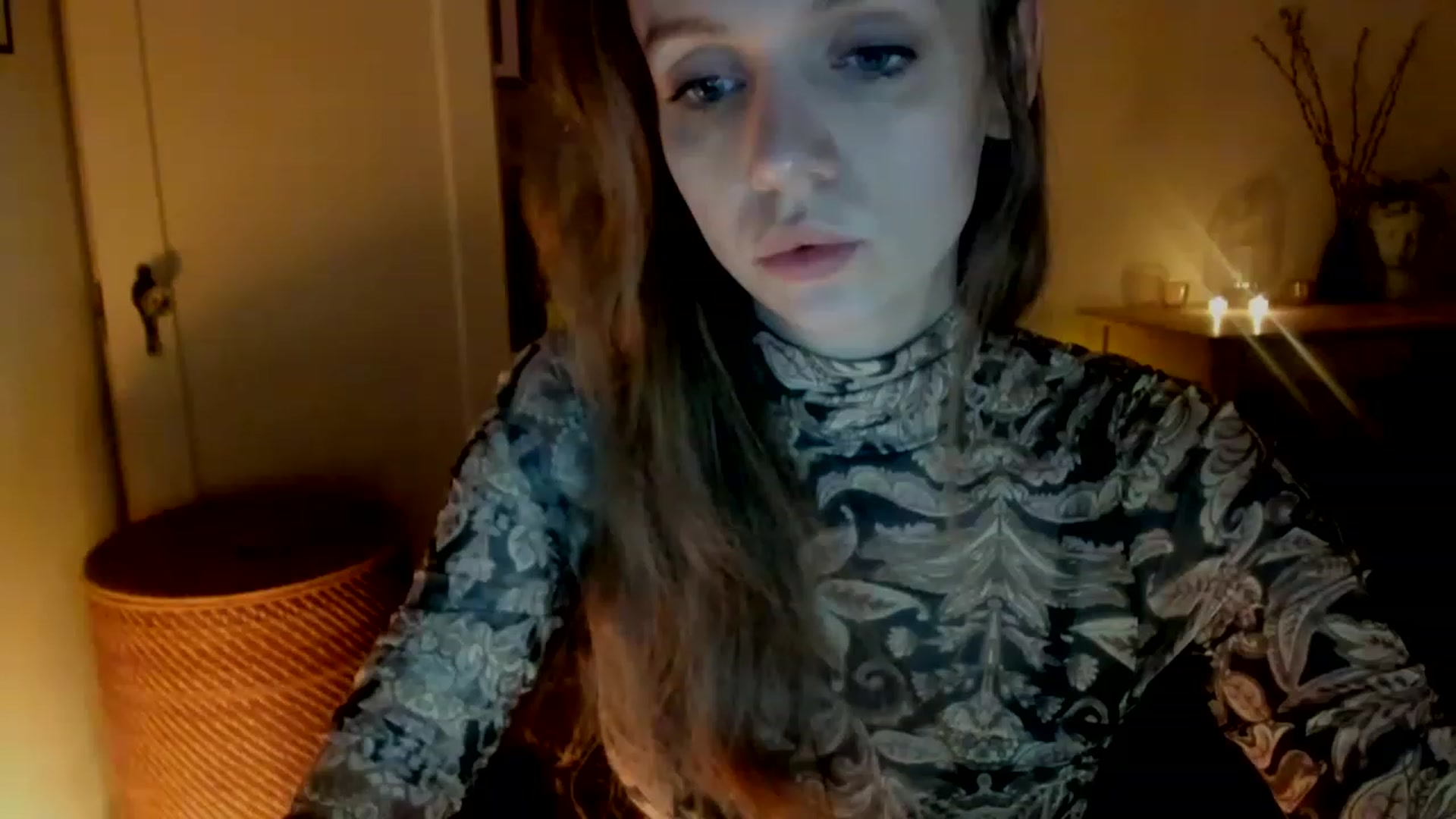 Gallery image thumbnail from muffinmoon's myfreecams stream on, 02/21/2023, 06:48 image 5 of 20
