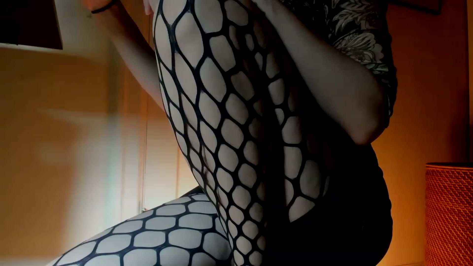Gallery image thumbnail from muffinmoon's myfreecams stream on, 02/21/2023, 06:48 image 7 of 20