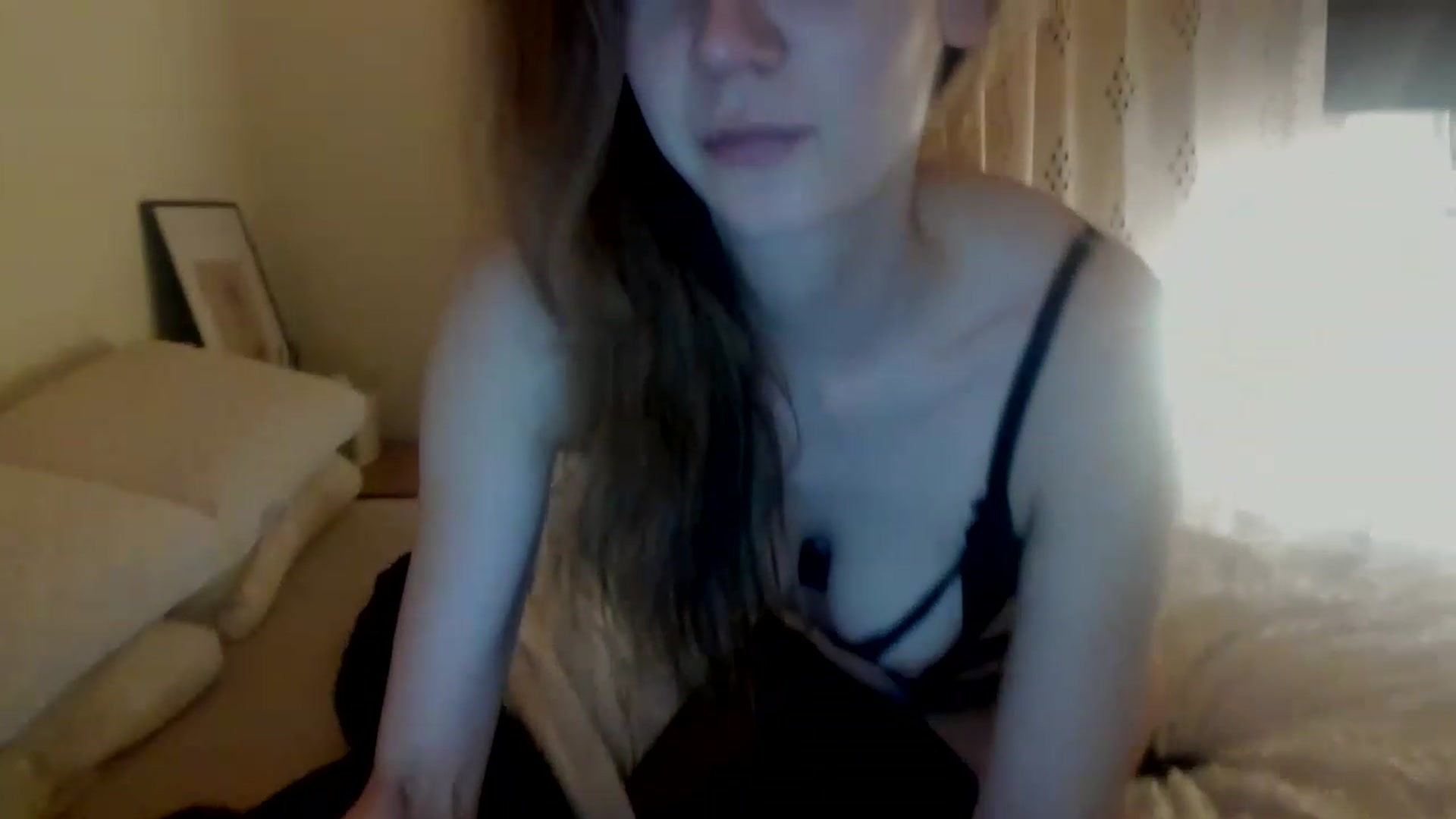 Gallery image thumbnail from muffinmoon's myfreecams stream on, 02/24/2023, 07:30 image 14 of 20