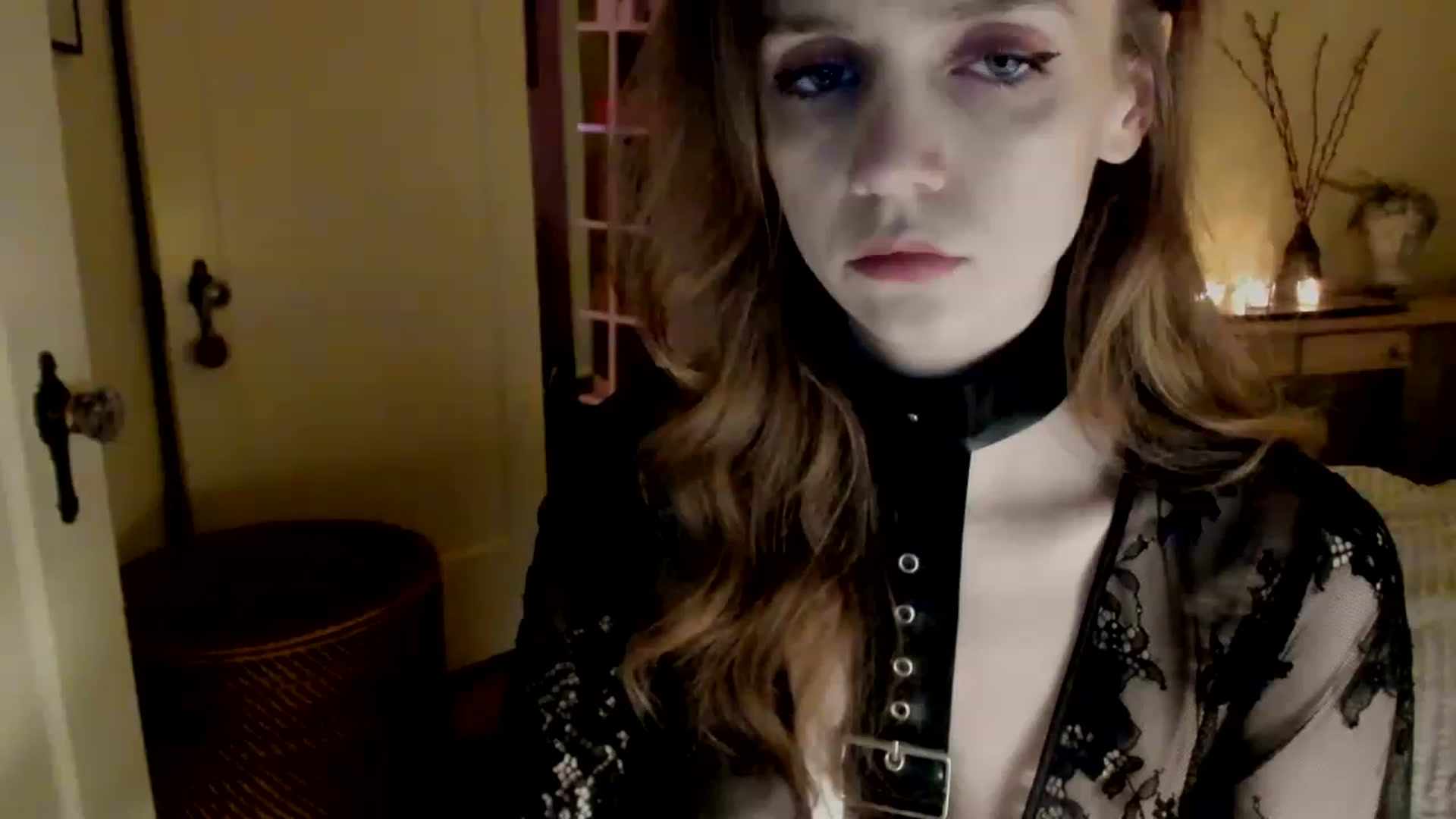 Gallery image thumbnail from muffinmoon's myfreecams stream on, 03/10/2023, 05:37 image 5 of 20
