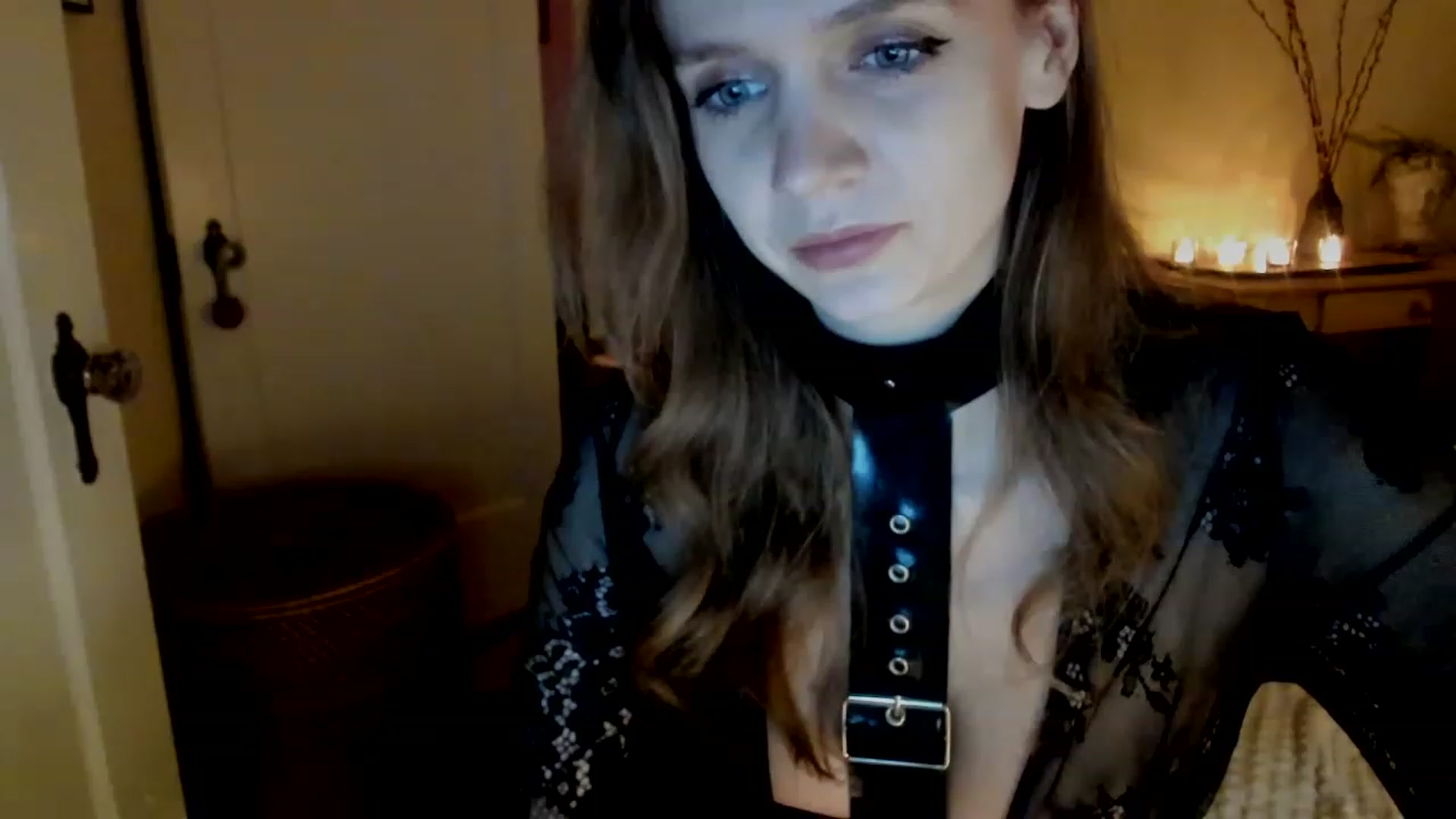 Gallery image thumbnail from muffinmoon's myfreecams stream on, 03/10/2023, 05:37 image 19 of 20