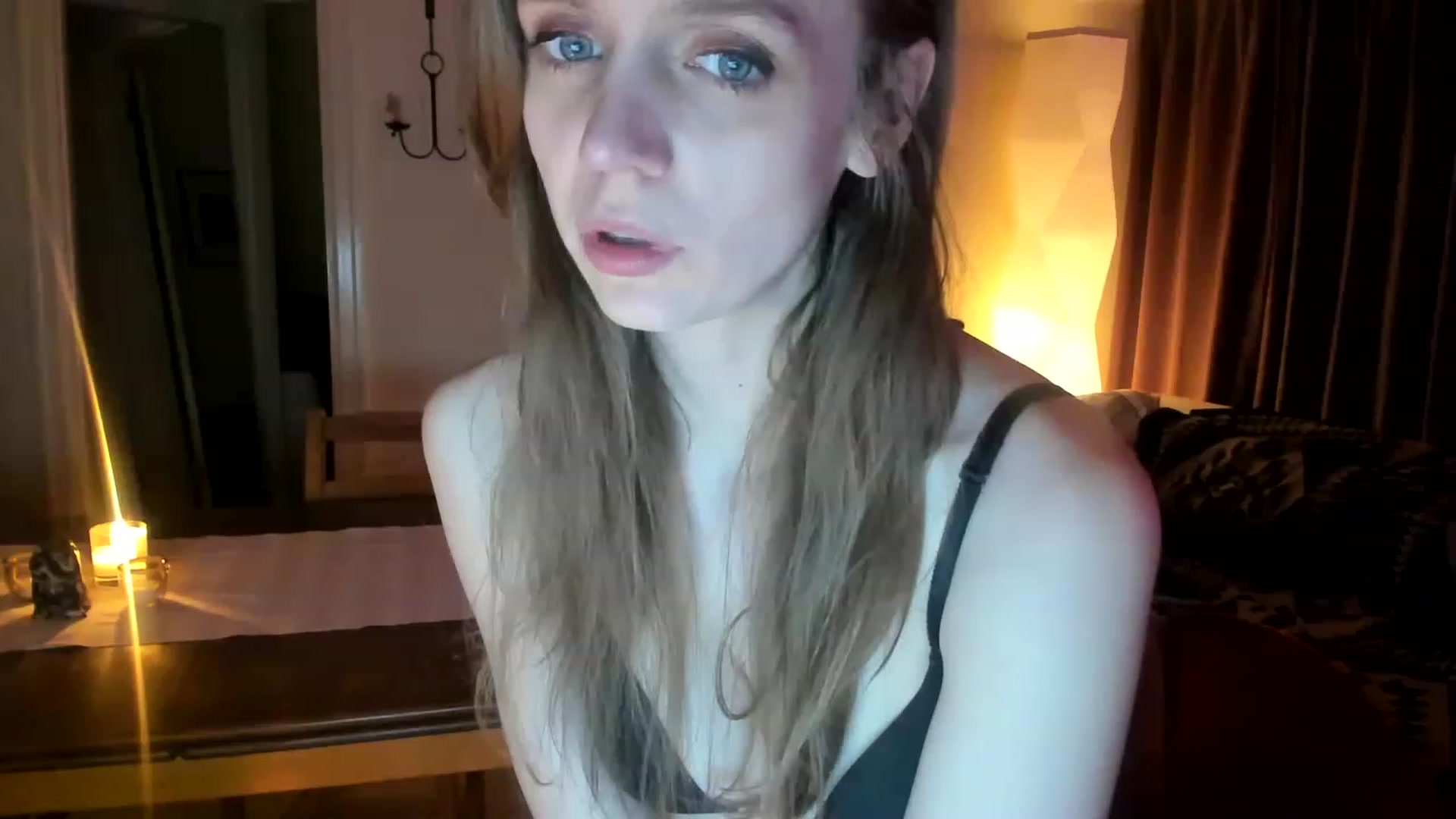 Gallery image thumbnail from muffinmoon's myfreecams stream on, 03/17/2023, 06:07 image 8 of 20