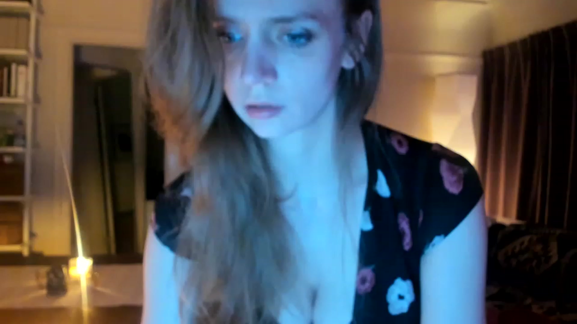 Gallery image thumbnail from muffinmoon's myfreecams stream on, 03/17/2023, 06:07 image 5 of 20