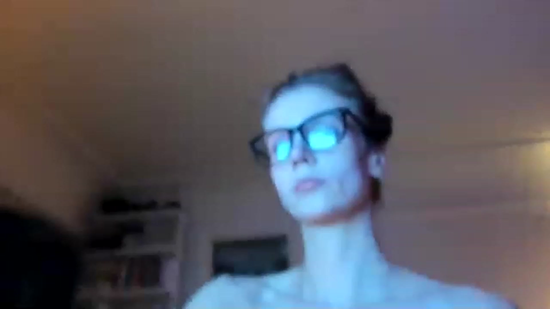 Gallery image thumbnail from muffinmoon's myfreecams stream on, 03/17/2023, 06:16 image 17 of 20