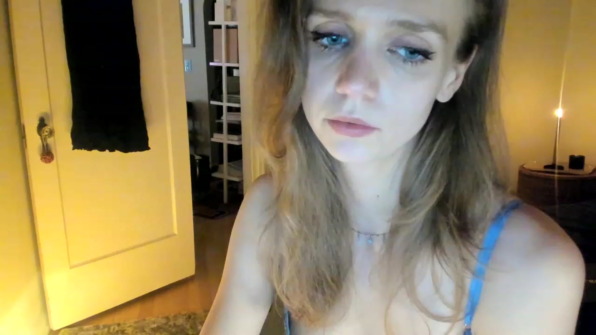Gallery image thumbnail from muffinmoon's myfreecams stream on, 05/24/2023, 07:03 image 20 of 20