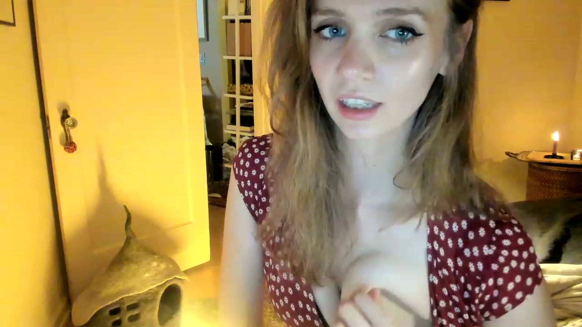 Gallery image thumbnail from muffinmoon's myfreecams stream on, 05/29/2023, 06:56 image 15 of 20