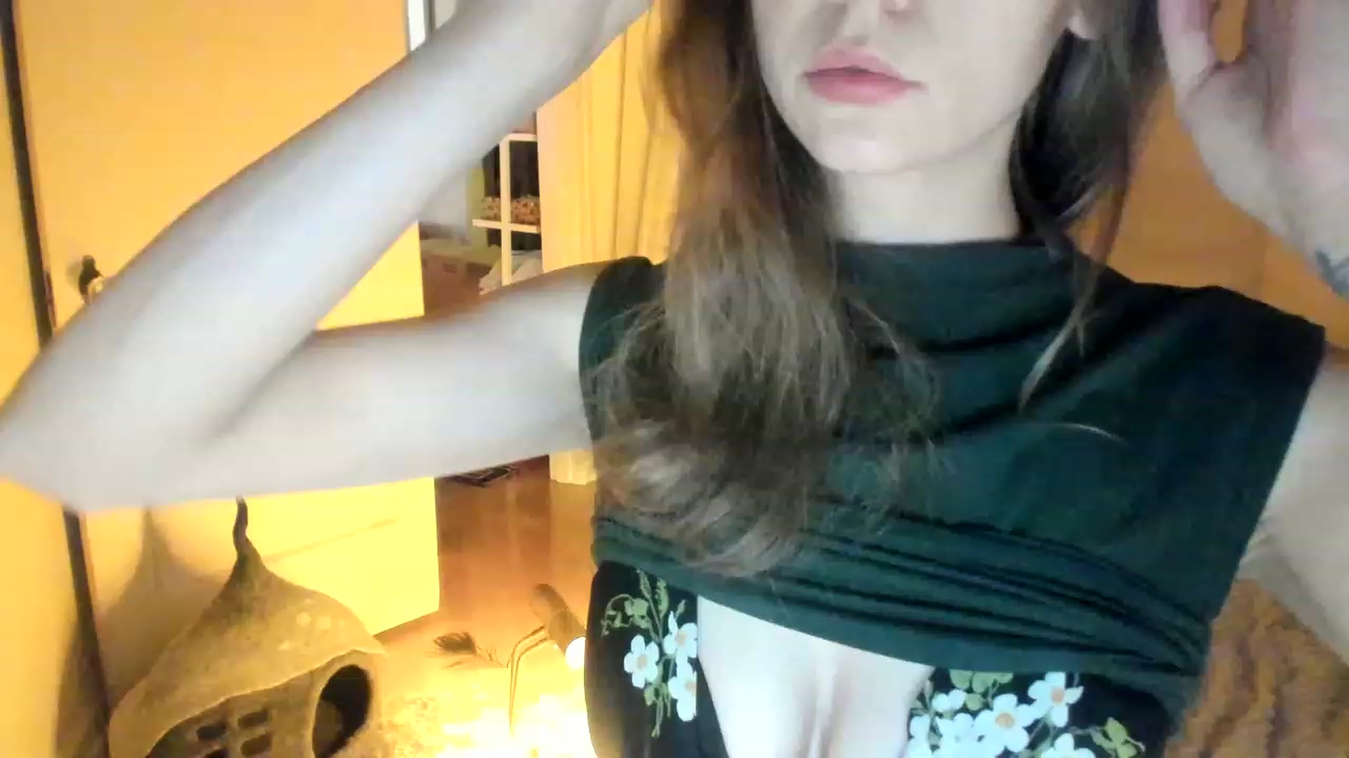 Gallery image thumbnail from muffinmoon's myfreecams stream on, 05/31/2023, 07:25 image 3 of 20