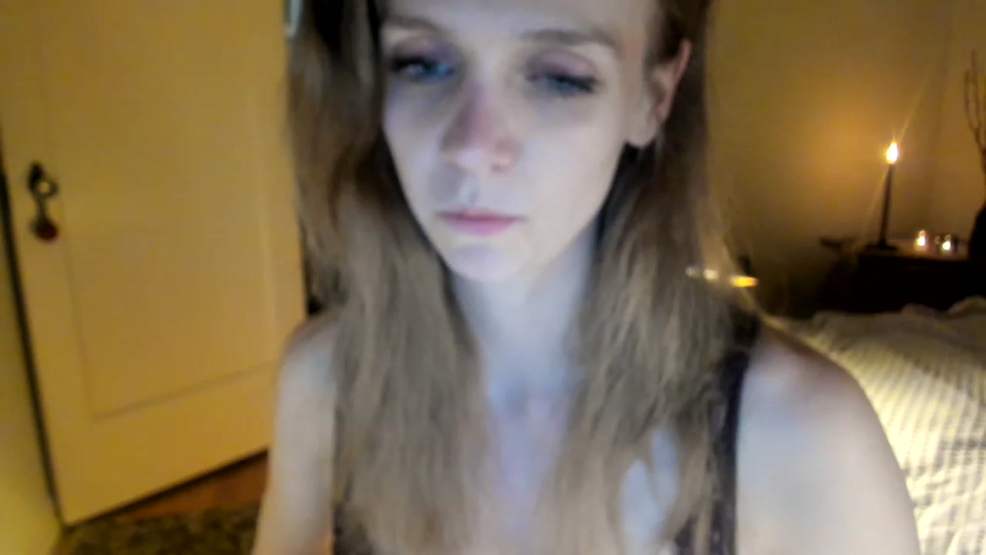 Gallery image thumbnail from muffinmoon's myfreecams stream on, 06/05/2023, 08:34 image 20 of 20