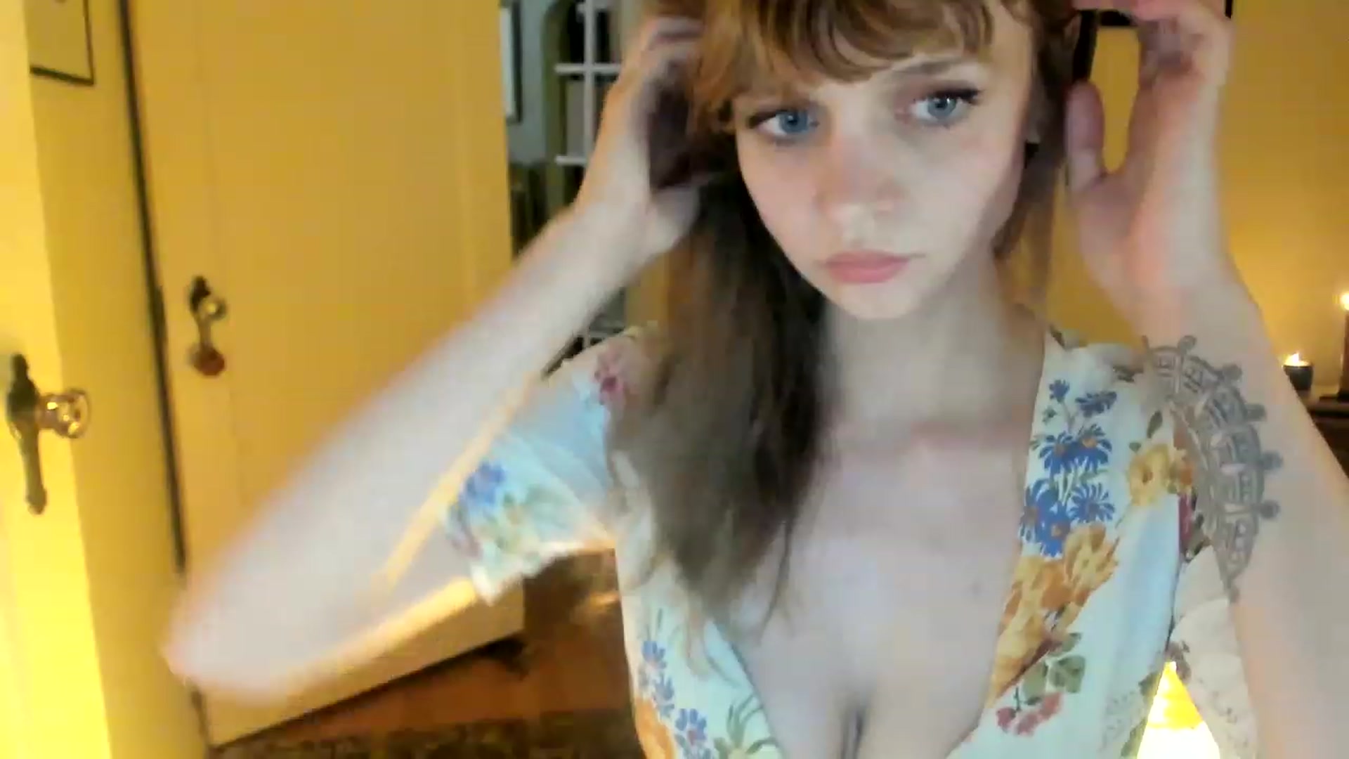Gallery image thumbnail from muffinmoon's myfreecams stream on, 06/08/2023, 05:20 image 5 of 20