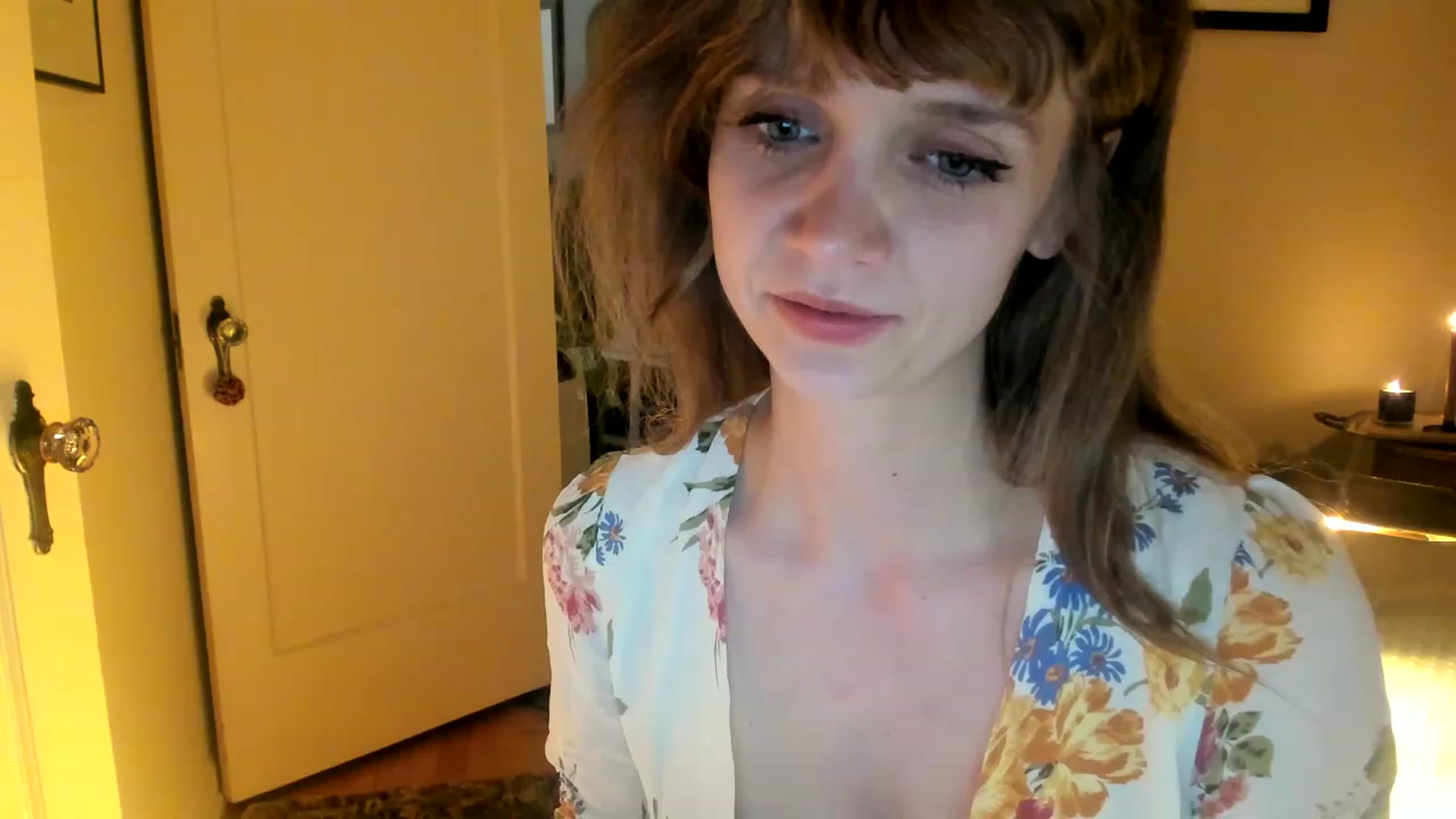 Gallery image thumbnail from muffinmoon's myfreecams stream on, 06/08/2023, 05:20 image 2 of 20