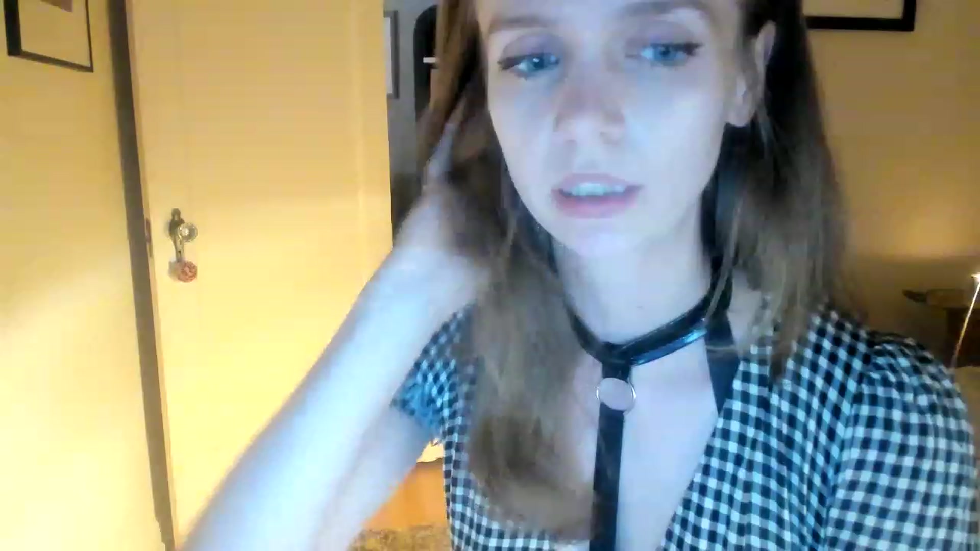 Gallery image thumbnail from muffinmoon's myfreecams stream on, 06/15/2023, 05:48 image 13 of 20