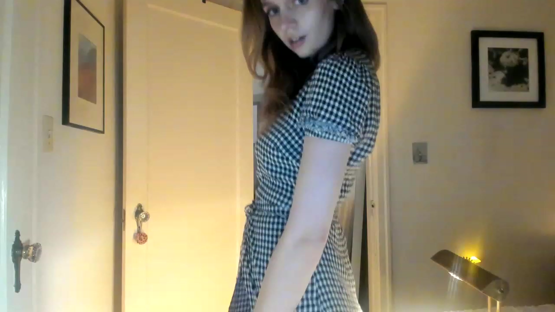 Gallery image thumbnail from muffinmoon's myfreecams stream on, 06/15/2023, 05:48 image 8 of 20