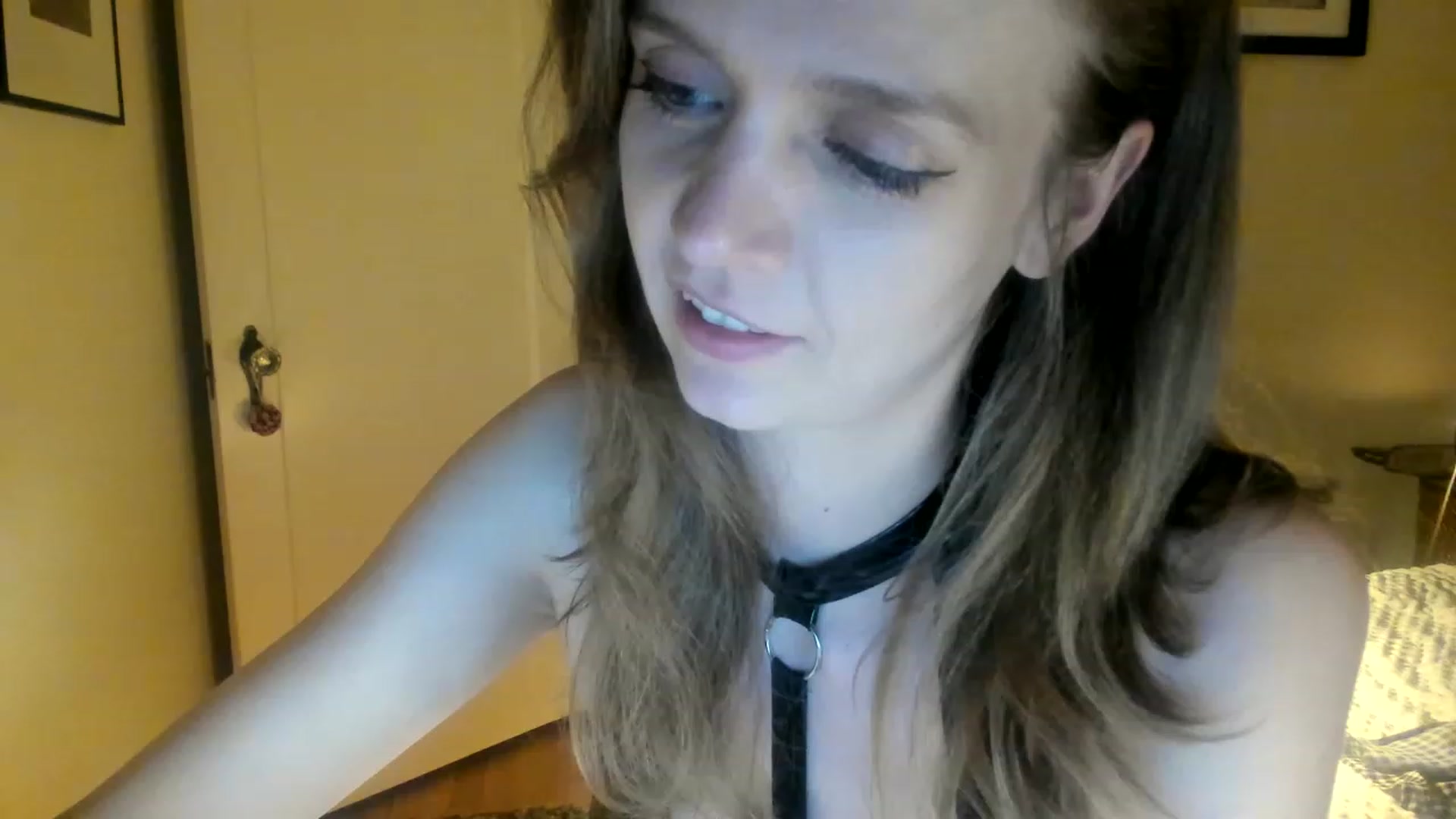Gallery image thumbnail from muffinmoon's myfreecams stream on, 06/15/2023, 06:47 image 15 of 20