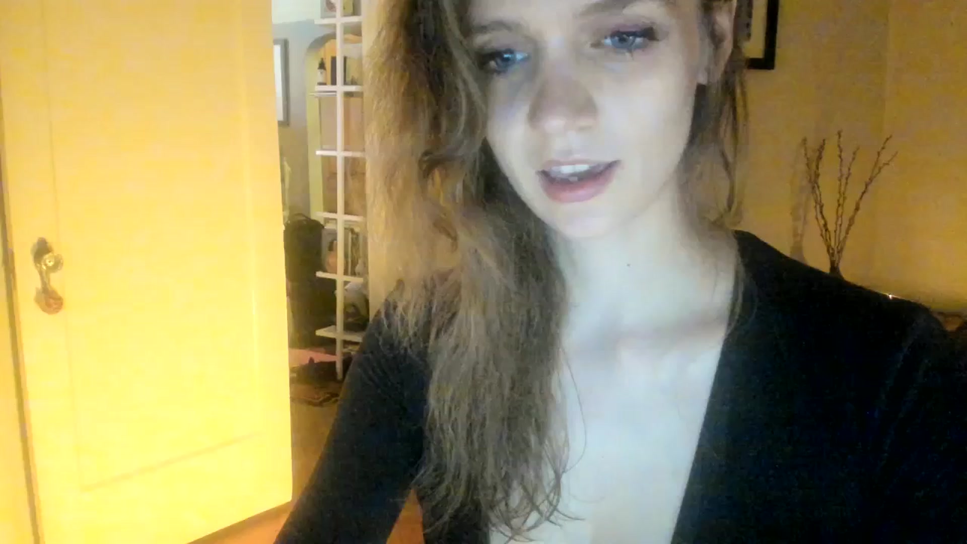 Gallery image thumbnail from muffinmoon's myfreecams stream on, 06/29/2023, 06:12 image 1 of 20