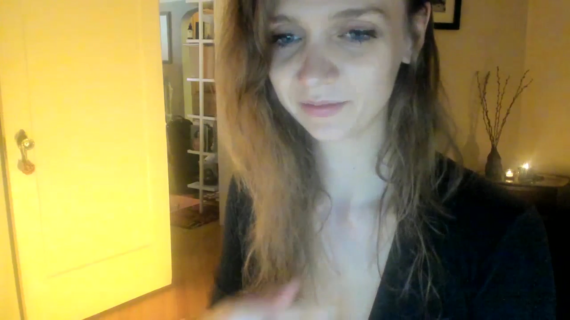 Gallery image thumbnail from muffinmoon's myfreecams stream on, 06/29/2023, 06:12 image 7 of 20