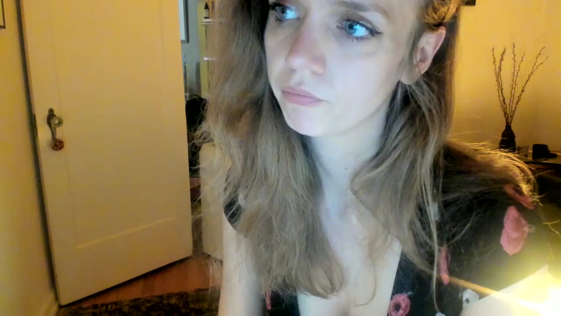 Gallery image thumbnail from muffinmoon's myfreecams stream on, 07/01/2023, 06:02 image 11 of 20