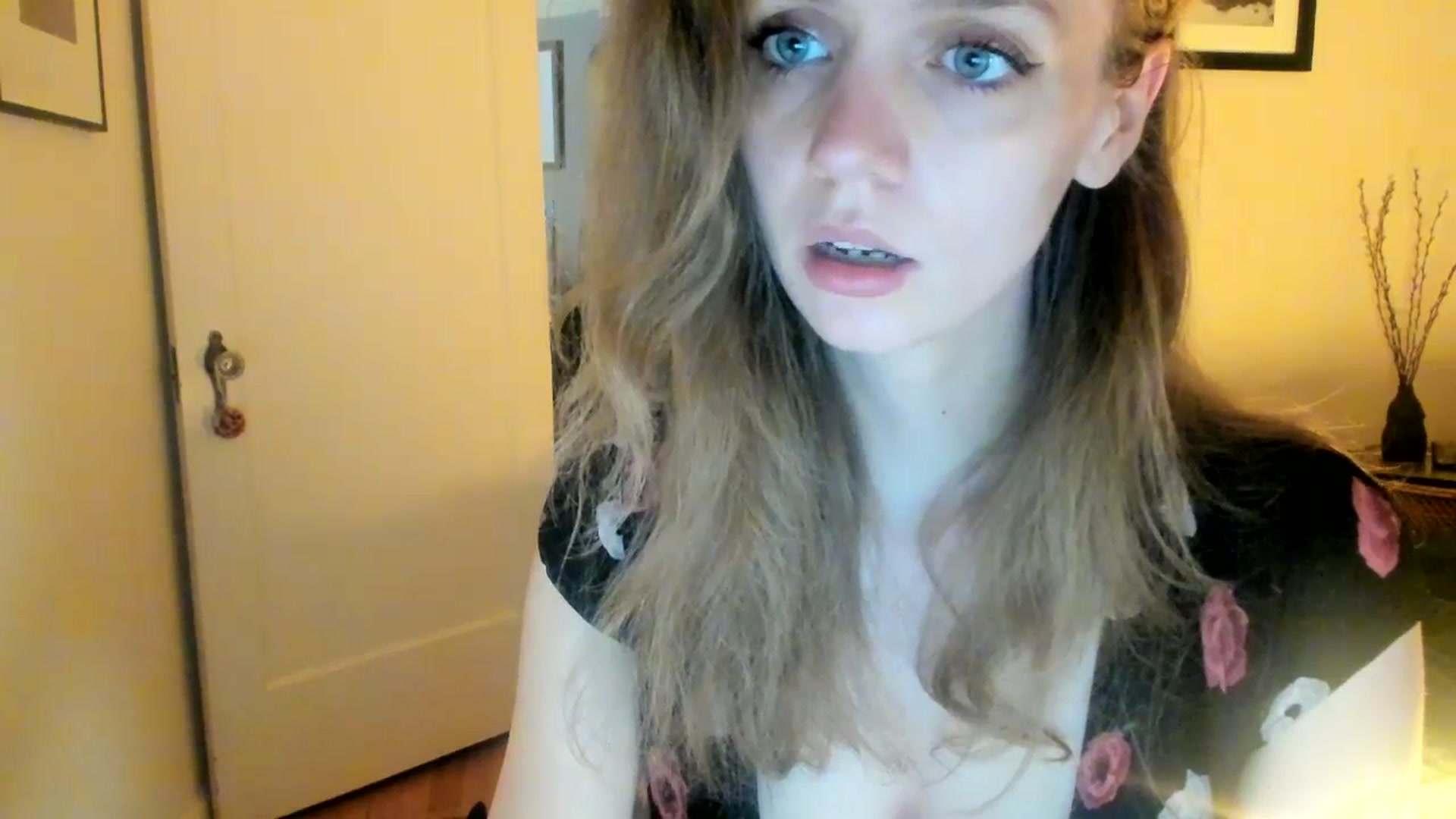 Gallery image thumbnail from muffinmoon's myfreecams stream on, 07/01/2023, 06:02 image 18 of 20