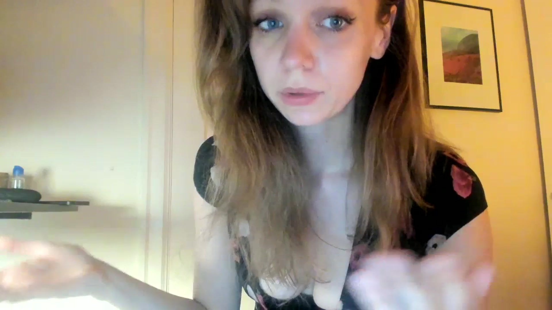 Gallery image thumbnail from muffinmoon's myfreecams stream on, 07/01/2023, 06:36 image 9 of 20