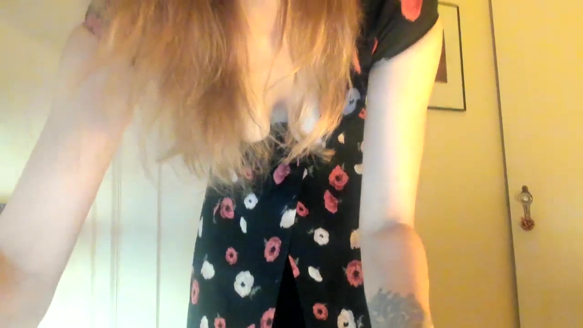 Gallery image thumbnail from muffinmoon's myfreecams stream on, 07/01/2023, 06:36 image 16 of 20